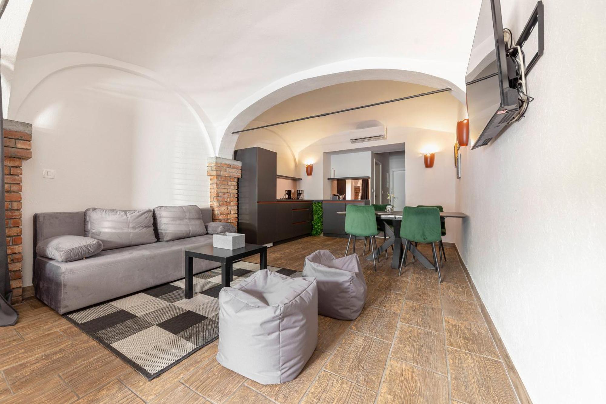 Aroma Apartments Любляна Екстер'єр фото